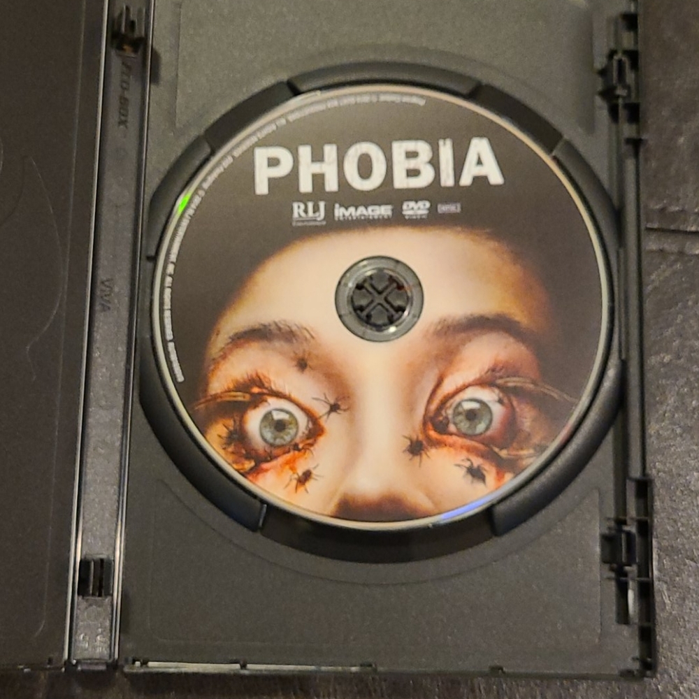 Phobia DVD - Picture 3 of 4